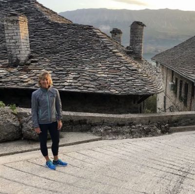  Eleanor Goodwin Cycling on the  tour with redspokes
